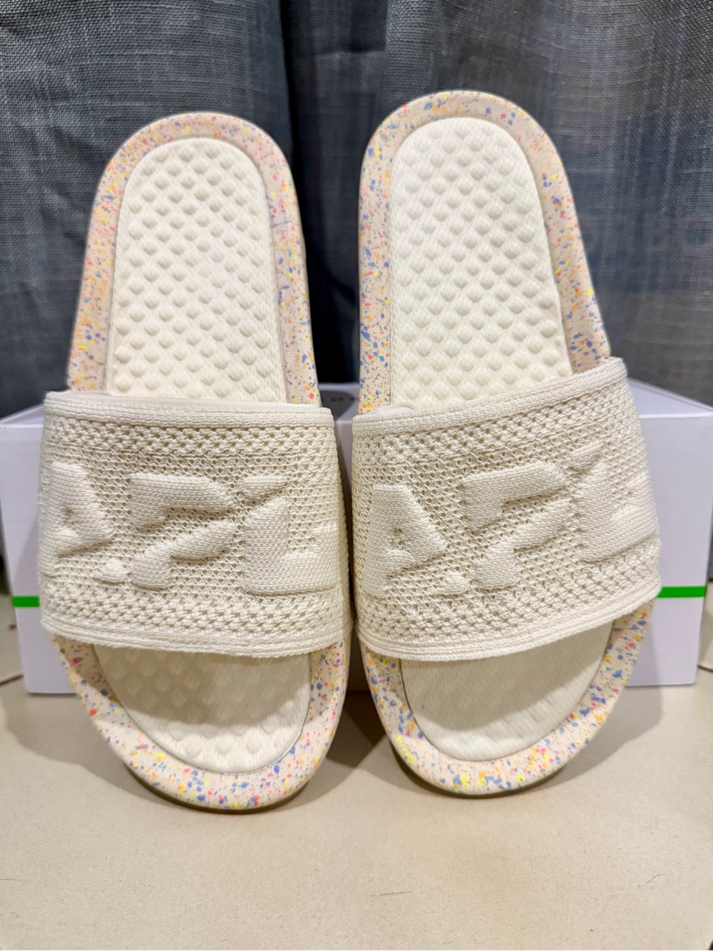 APL Techloom Slide 7 Women’s Pristine / Neon / Speckle